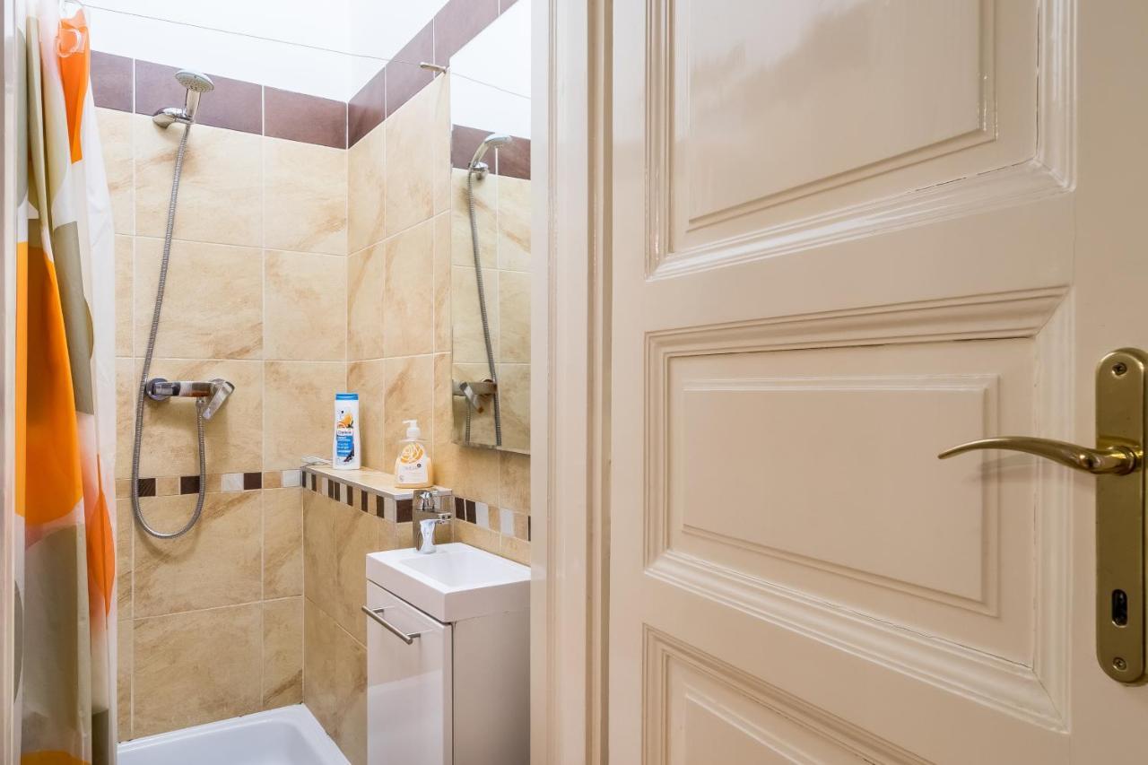 Berta - 4 Bedrooms, 3 Baths بودابست المظهر الخارجي الصورة