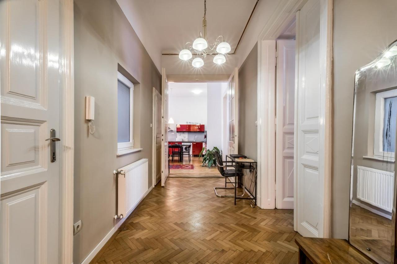 Berta - 4 Bedrooms, 3 Baths بودابست المظهر الخارجي الصورة