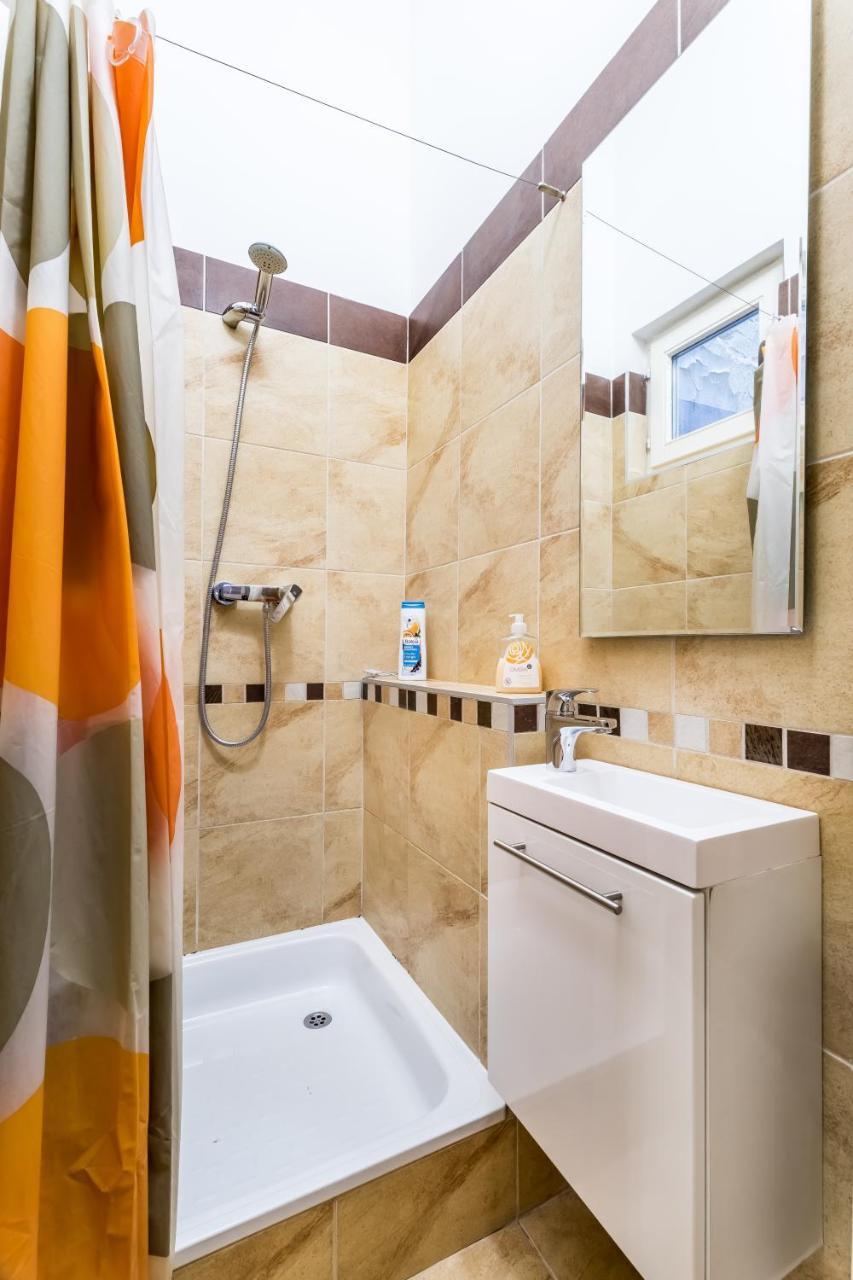 Berta - 4 Bedrooms, 3 Baths بودابست المظهر الخارجي الصورة
